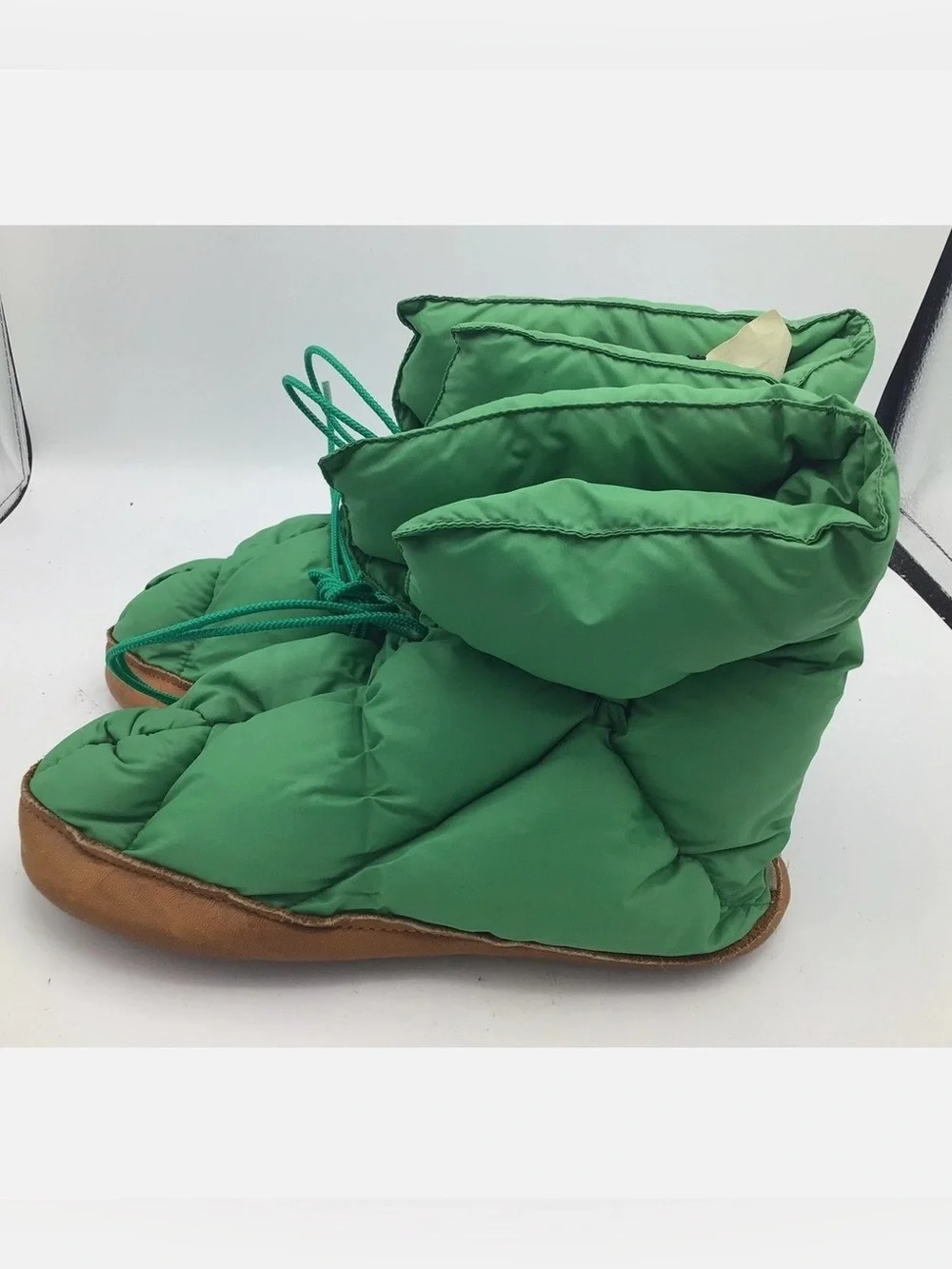 Vintage Eddie Bauer Puffer Goose Down Camp Slippers Size Small Green
